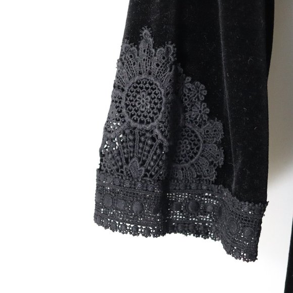 SOLD vintage 70s black velvet lace maxi dress S - Picture 5 of 8